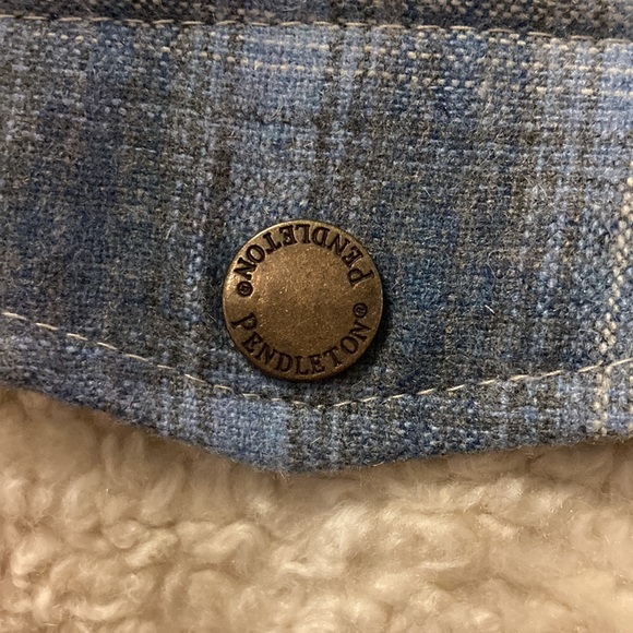 Pendleton Sherpa Jacket - Picture 2 of 8